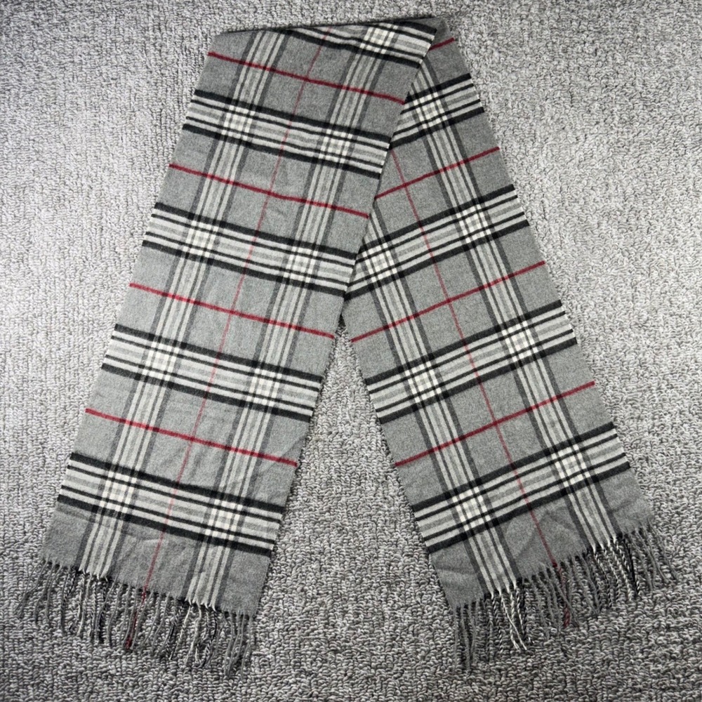 V. Fraas Scarf Grey Black Red Plaid Cashmink Fringed Wintercore Unisex OS